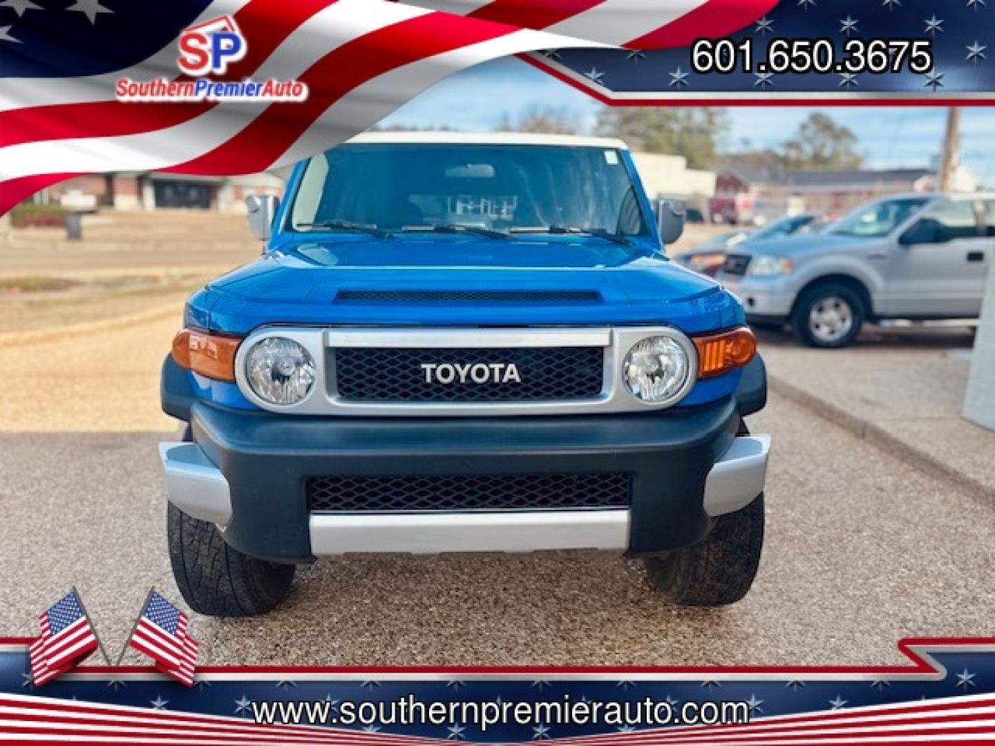 2007 BLUE TOYOTA FJ CRUISER S (JTEBU11F570) , located at 922 W. Beacon St., Philadelphia, MS, 39350, (601) 650-3675, 32.770447, -89.127151 - Photo#1